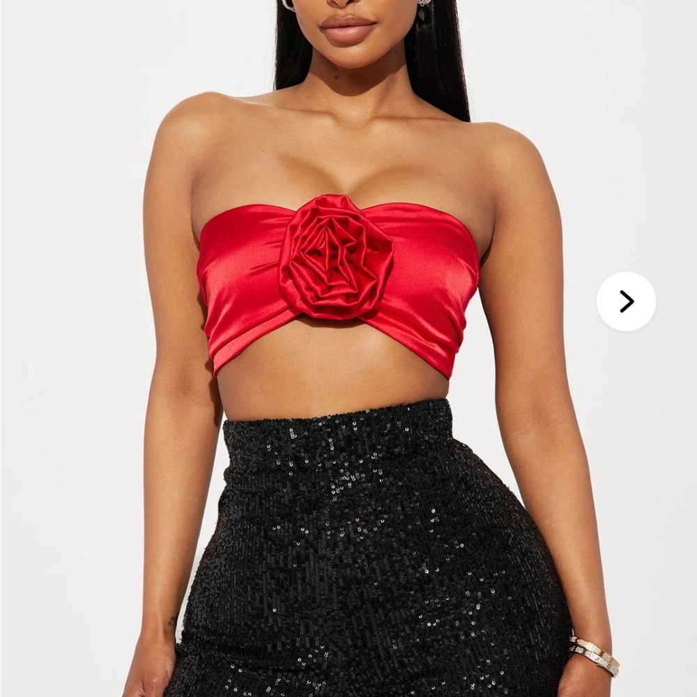 Elegant Red Strapless Top with Floral Detail, NWT
